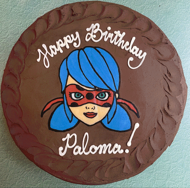 Looping video of custom decorating cakes