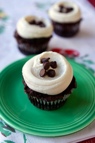 Gluten-Free Chocolate Chip Cupcake